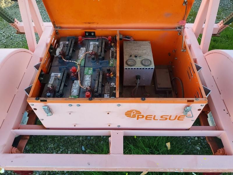 2001 Pelsue Ue P25ls P71 Arrow Board Trailer