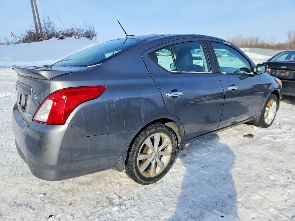 2016 Nissan Versa s