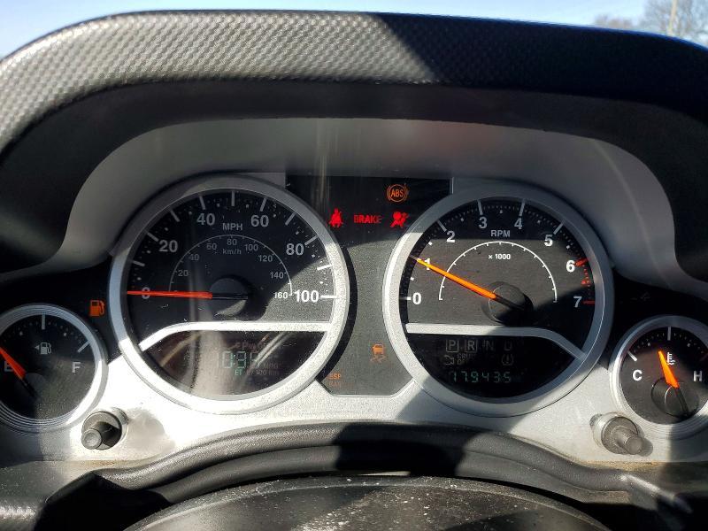 2010 Jeep Wrangler Unlimited Sport