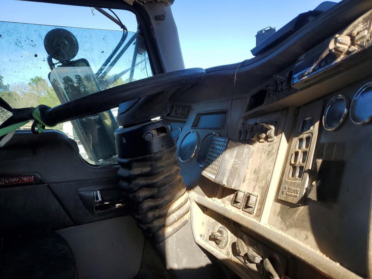 2020 Kenw Orth T370 Dump Truck