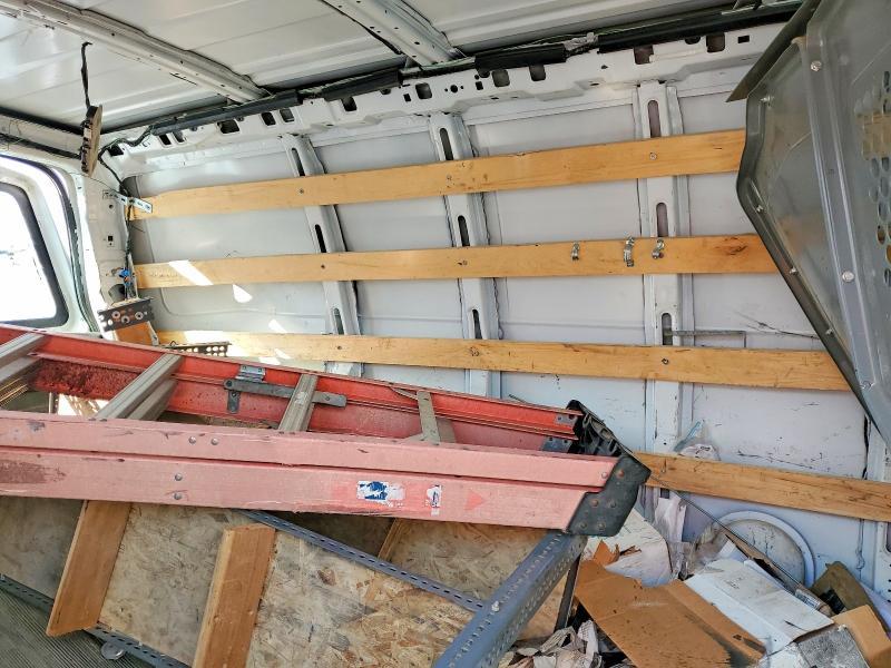 2018 GMC Savana 2500 Utility / Service van