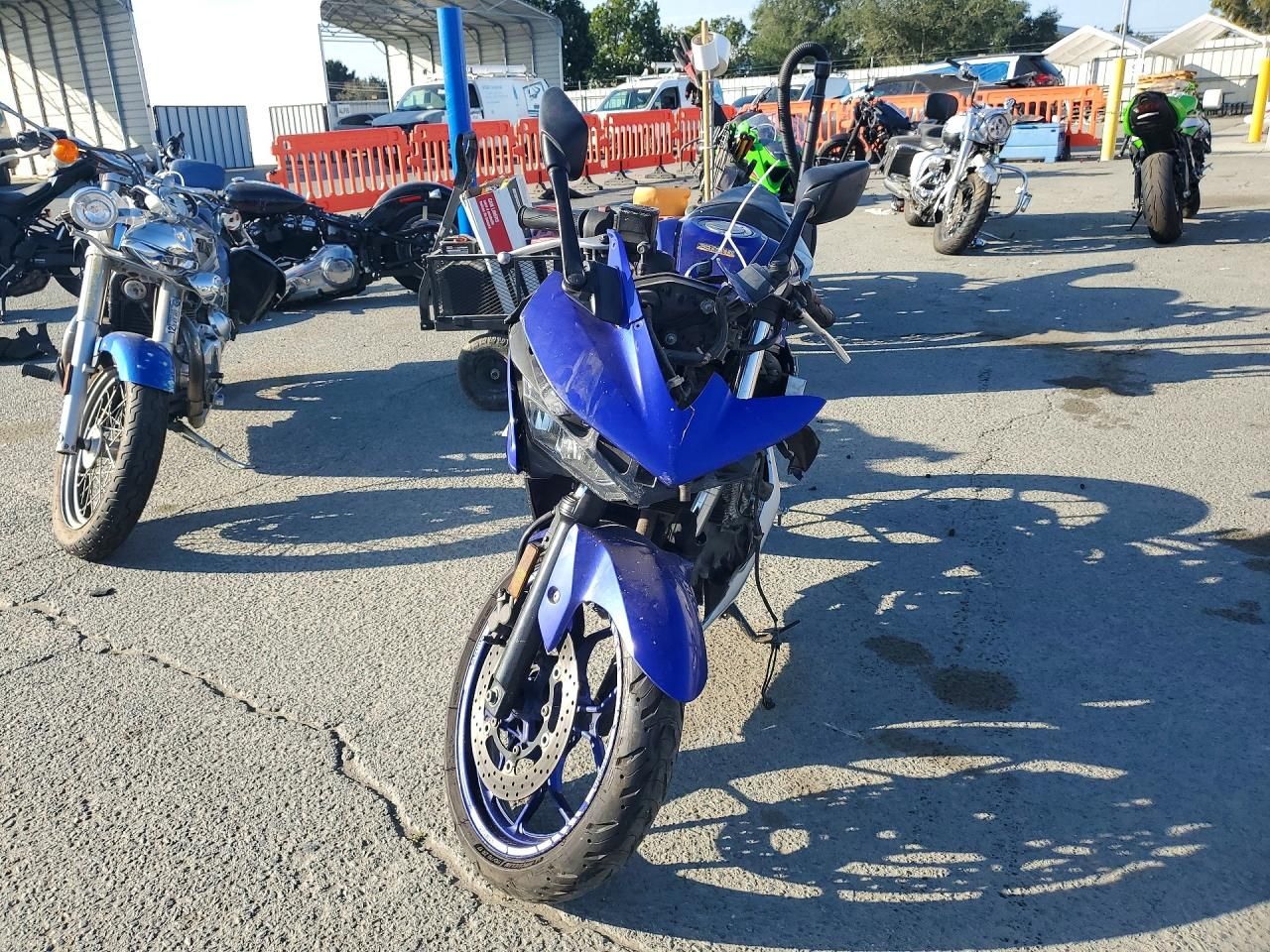2017 Yamaha YZFR3