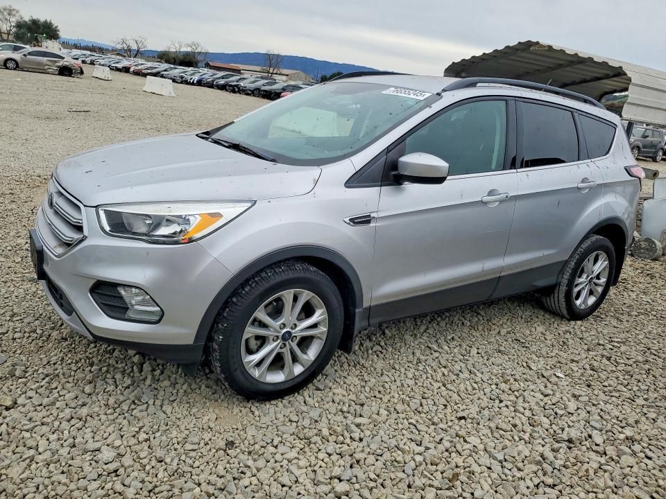 2018 Ford Escape se