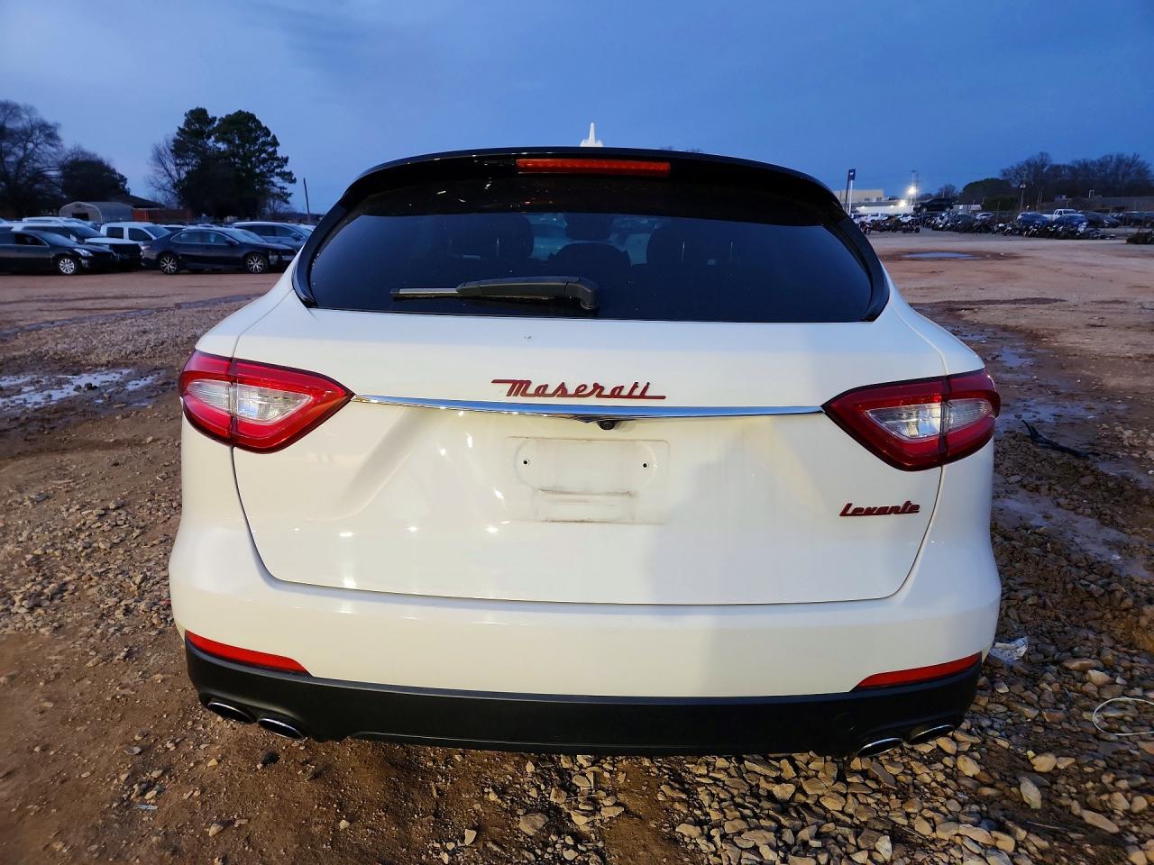 2017 Maserati Levante