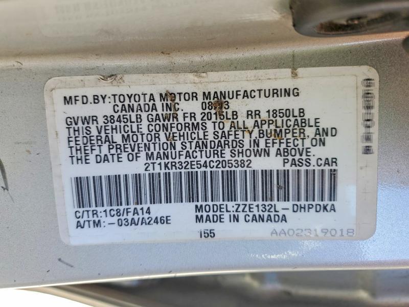 2004 Toyota Matrix Base