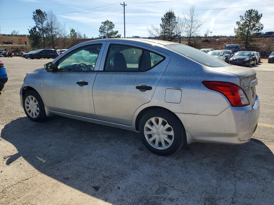 2016 Nissan Versa 1.6 s