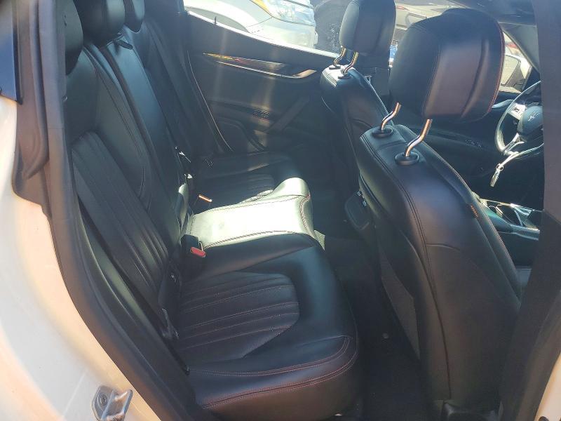 2015 Maserati Ghibli s