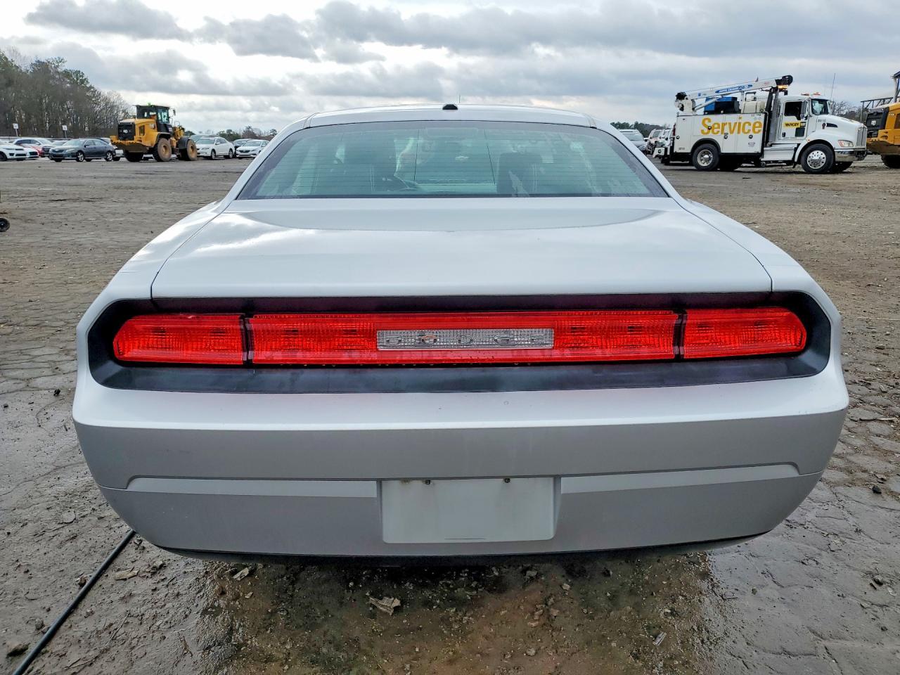 2009 Dodge Challenger se