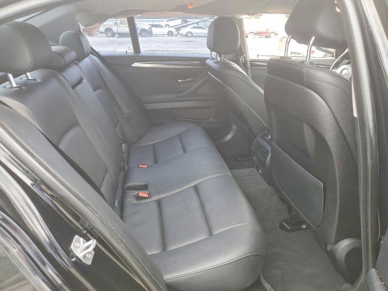 2015 BMW 528 i