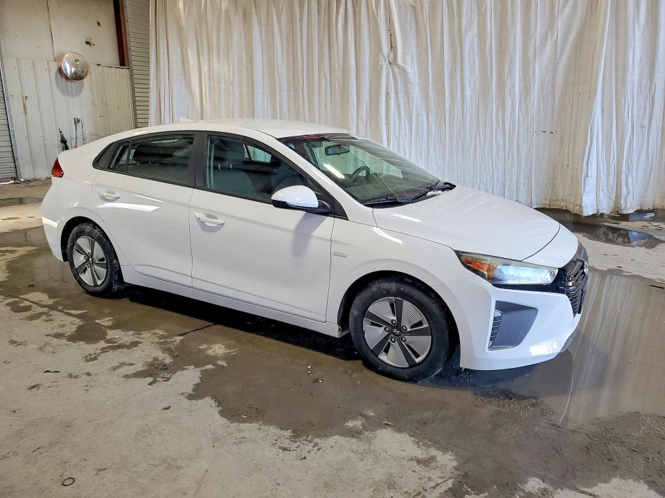 2017 Hyundai Ioniq Hybrid Blue