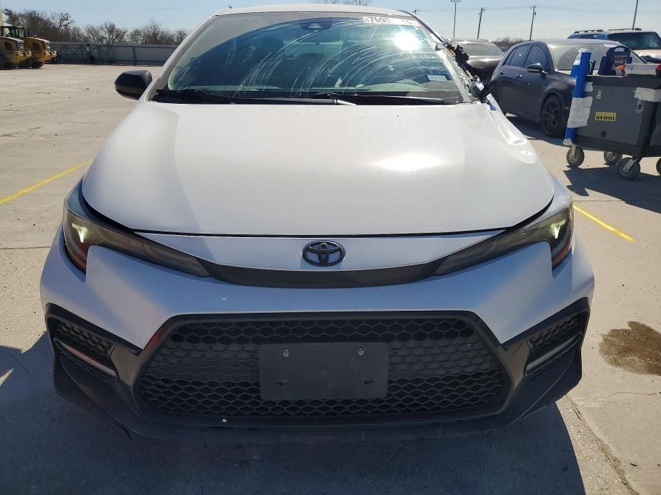 2020 Toyota Corolla se
