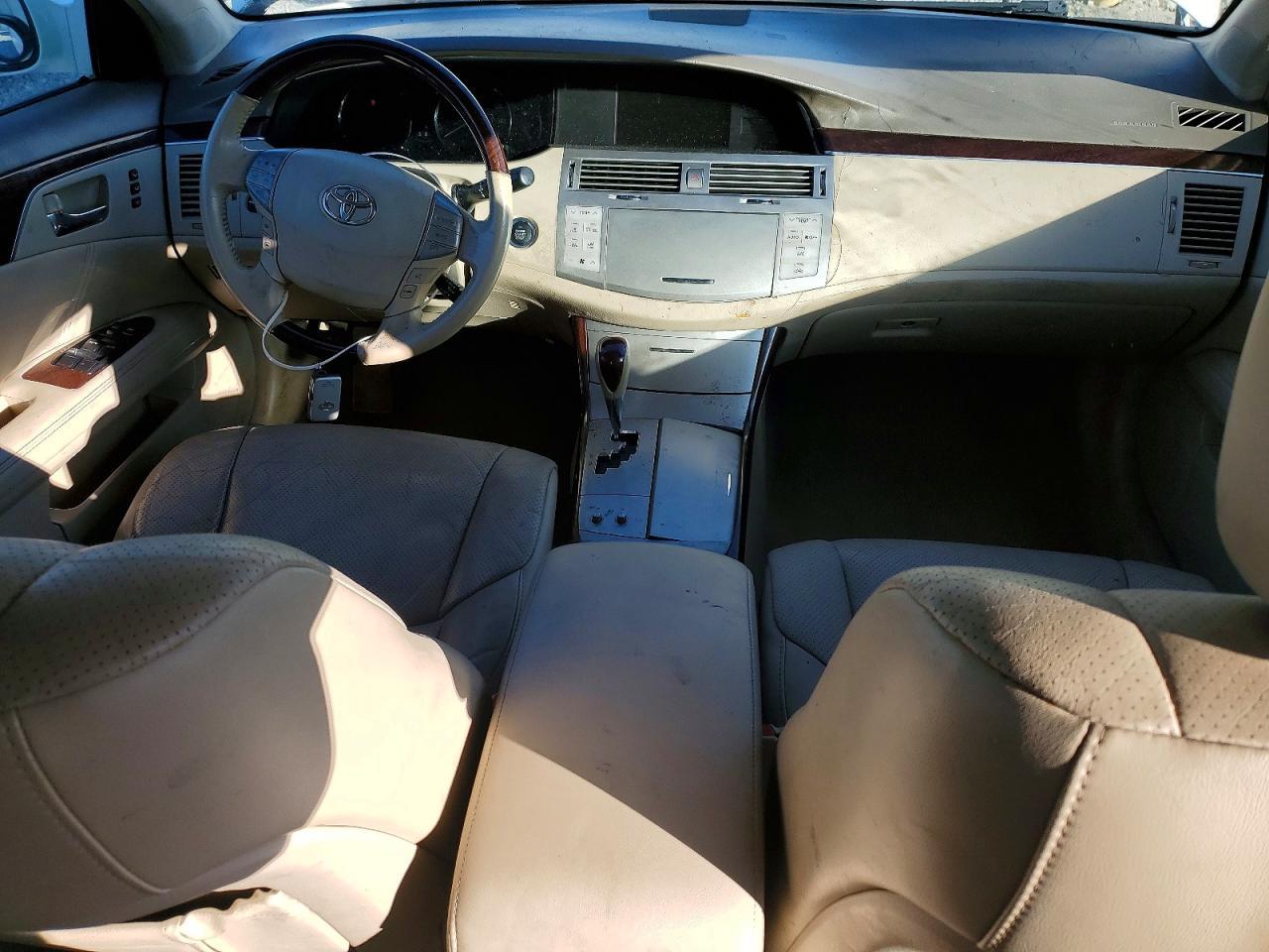 2009 Toyota Avalon