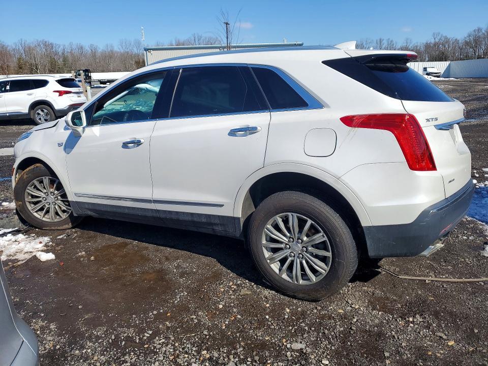 2018 Cadillac XT5 Luxury