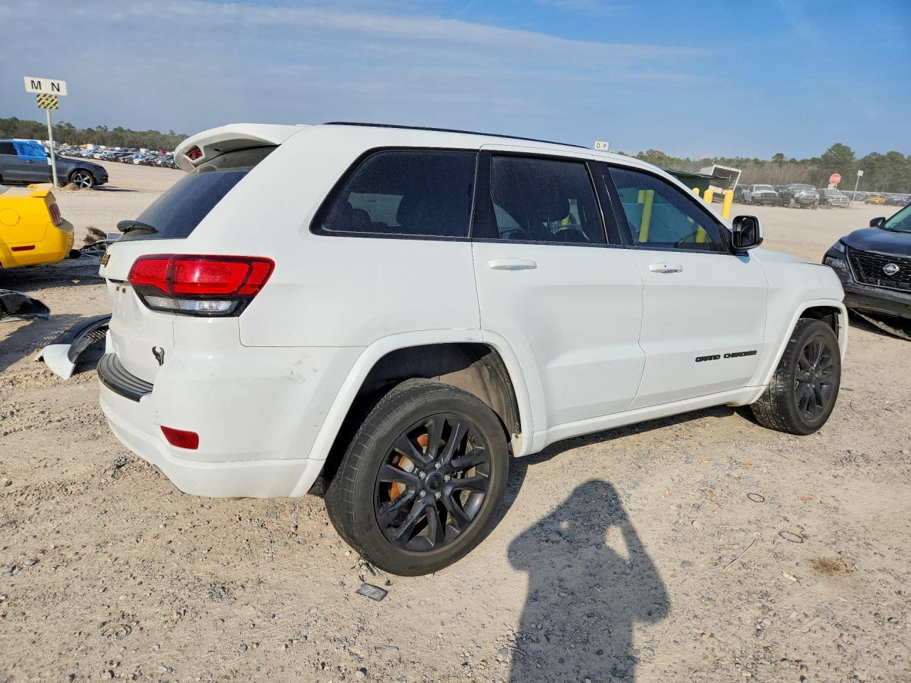 2018 Jeep Grand Cherokee Laredo