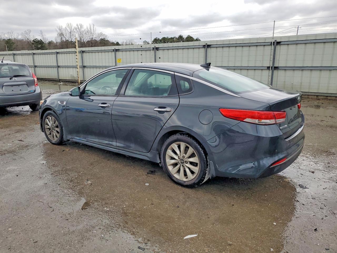 2016 KIA Optima ex