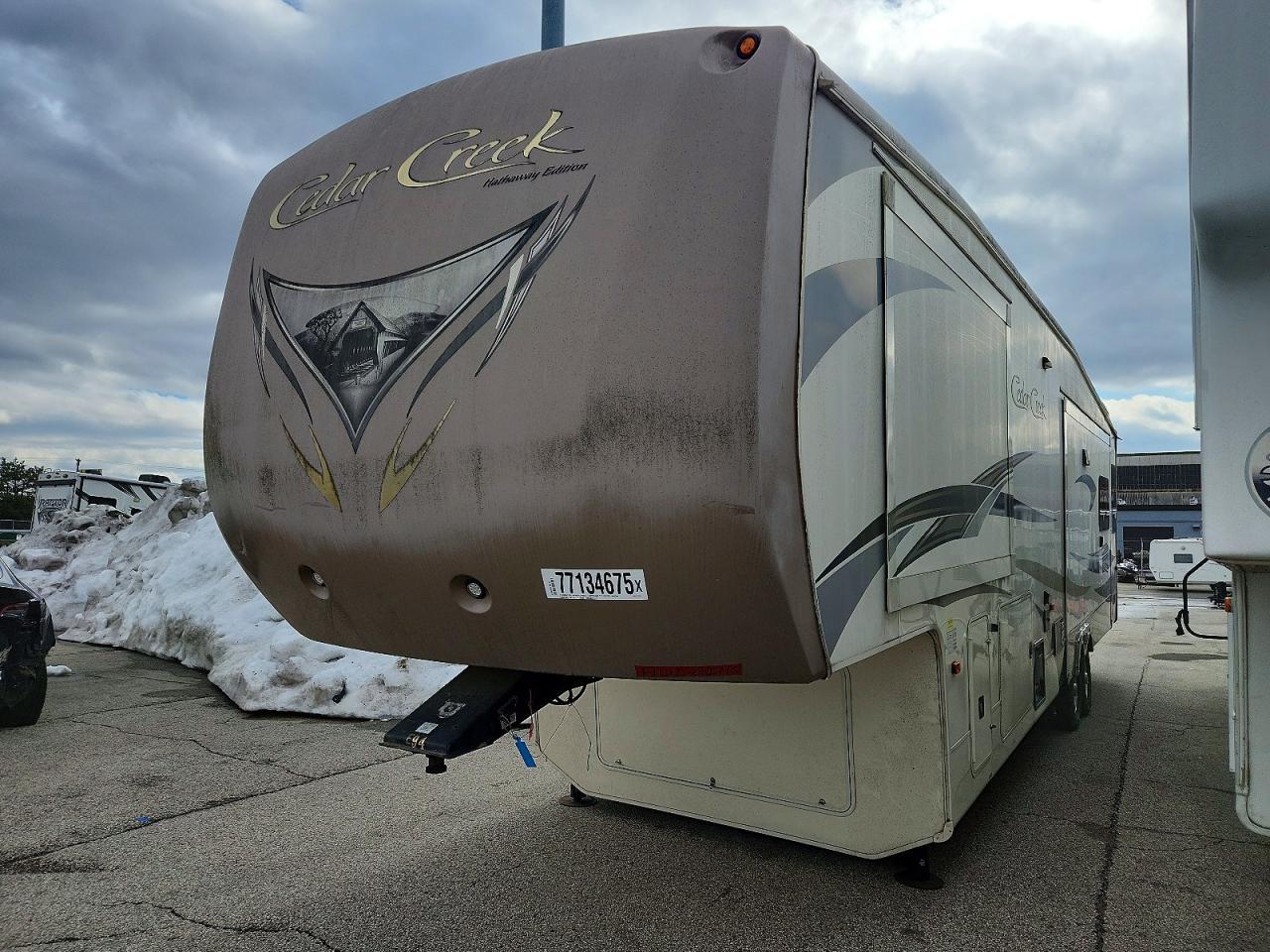 2015 Cedar Creek 5th Wheel