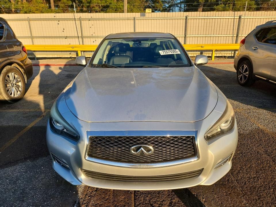 2017 Infiniti Q50 Premium