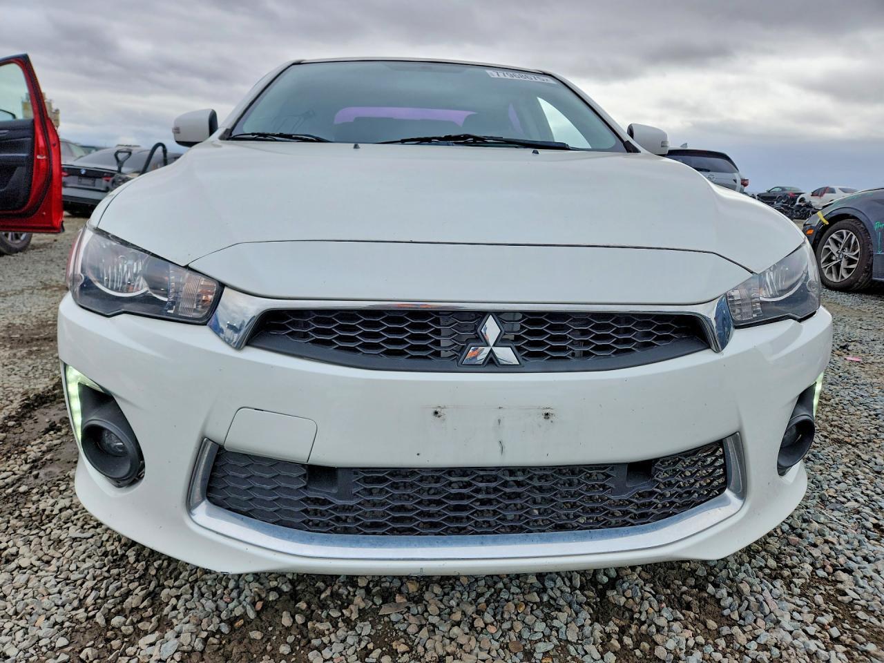 2016 Mitsubishi Lancer es
