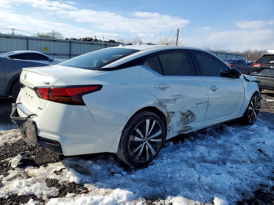 2019 Nissan Altima sr