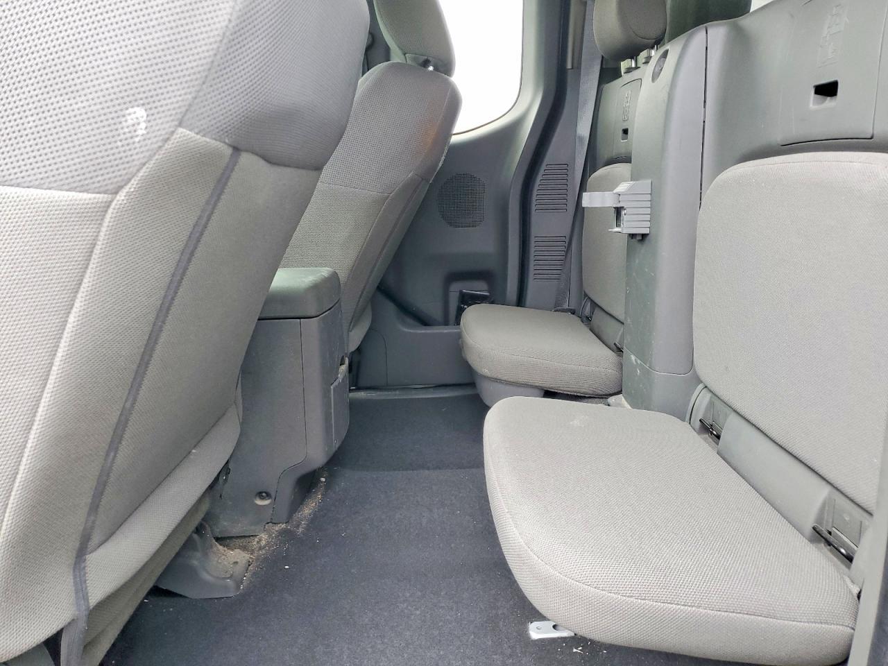 2019 Nissan Frontier S