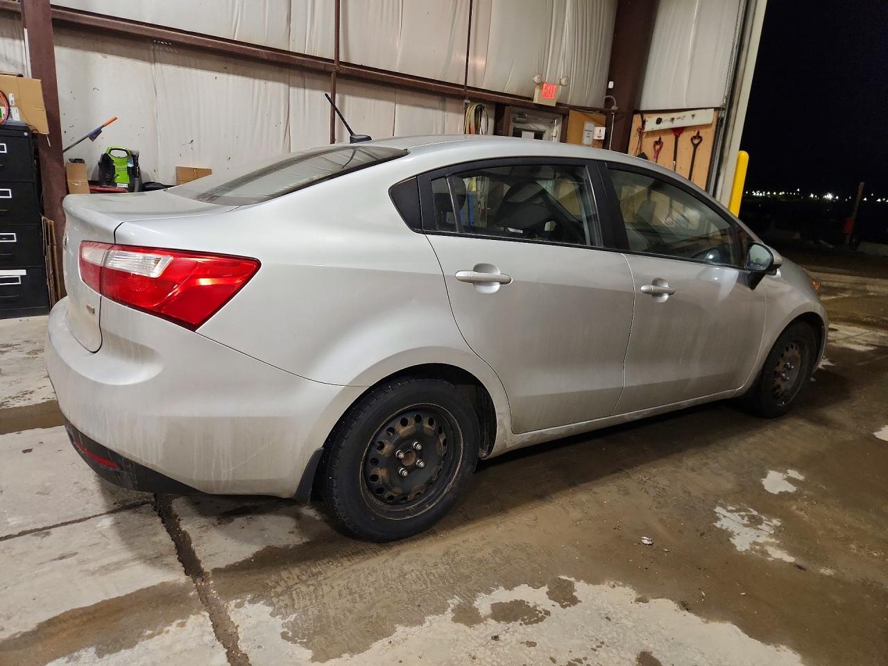 2013 KIA Rio lx