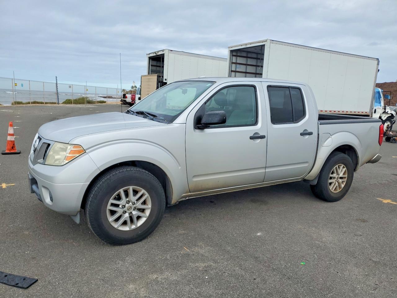 2014 Nissan Frontier S