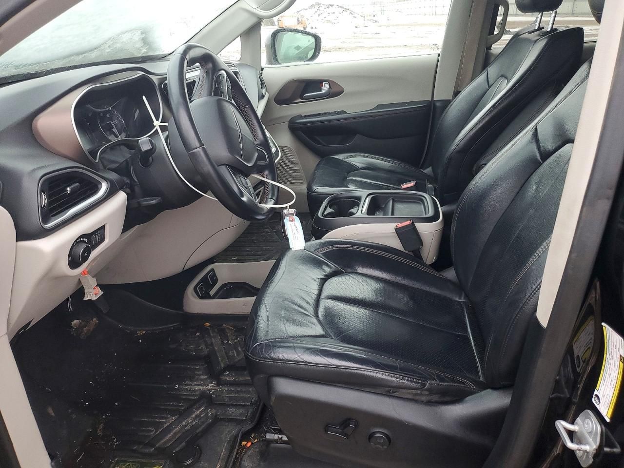 2018 Chrysler Pacifica Touring l