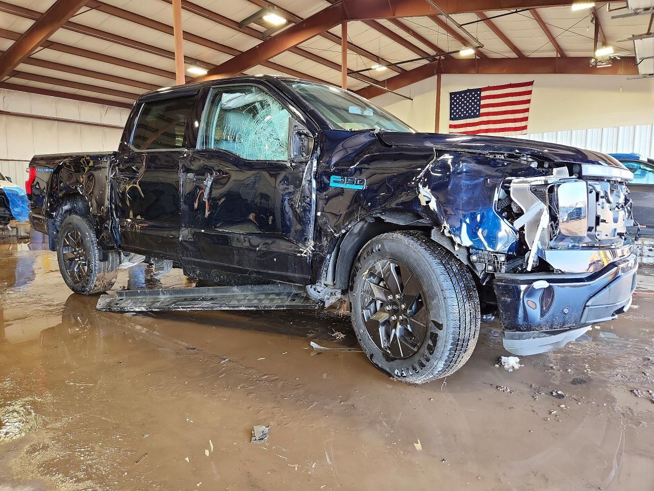 2025 Ford F150 Lightning XLT