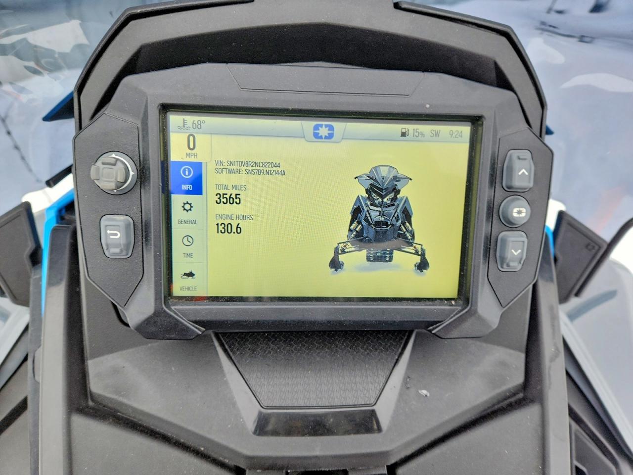 2022 Polaris 850 Indy VRI 137