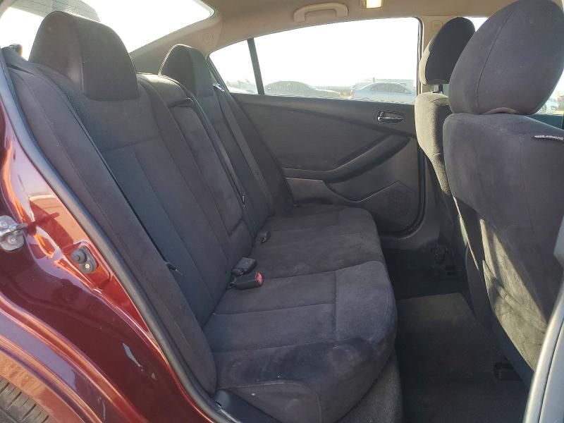 2012 Nissan Altima Base