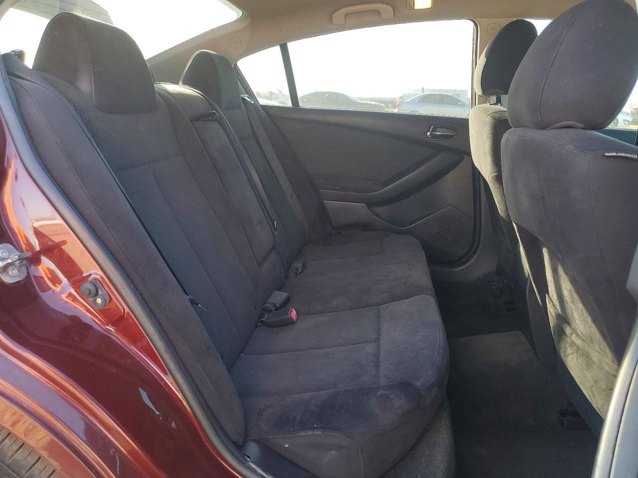 2012 Nissan Altima Base