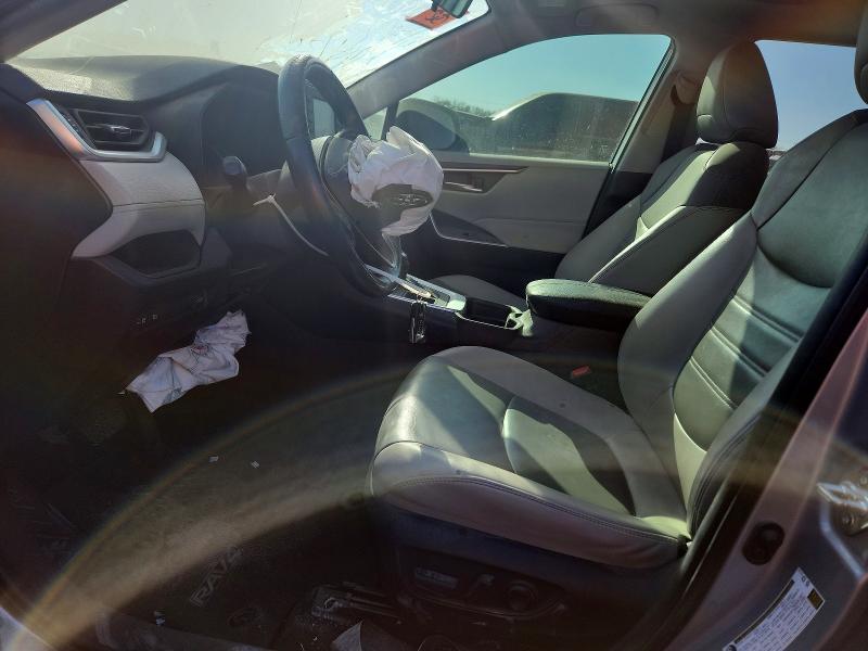 2020 Toyota Rav4 xle Premium