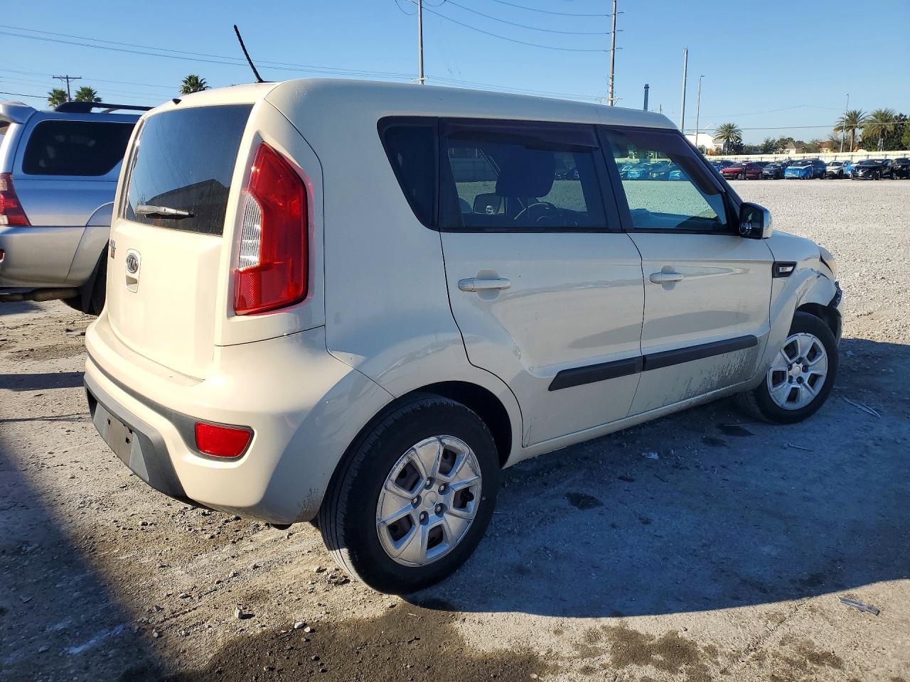 2012 KIA Soul Base