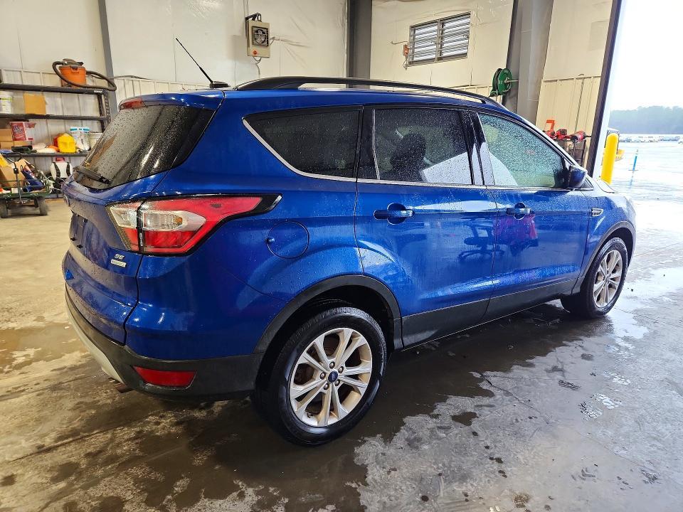 2018 Ford Escape se