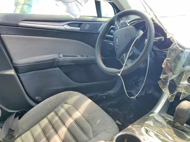 2014 Ford Fusion s Hybrid