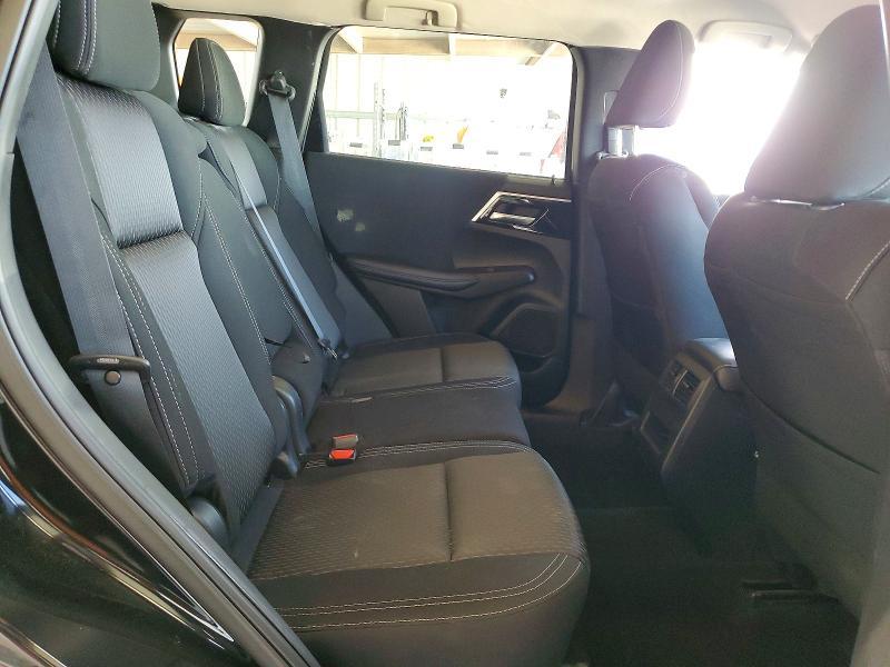 2024 Mitsubishi Outlander es