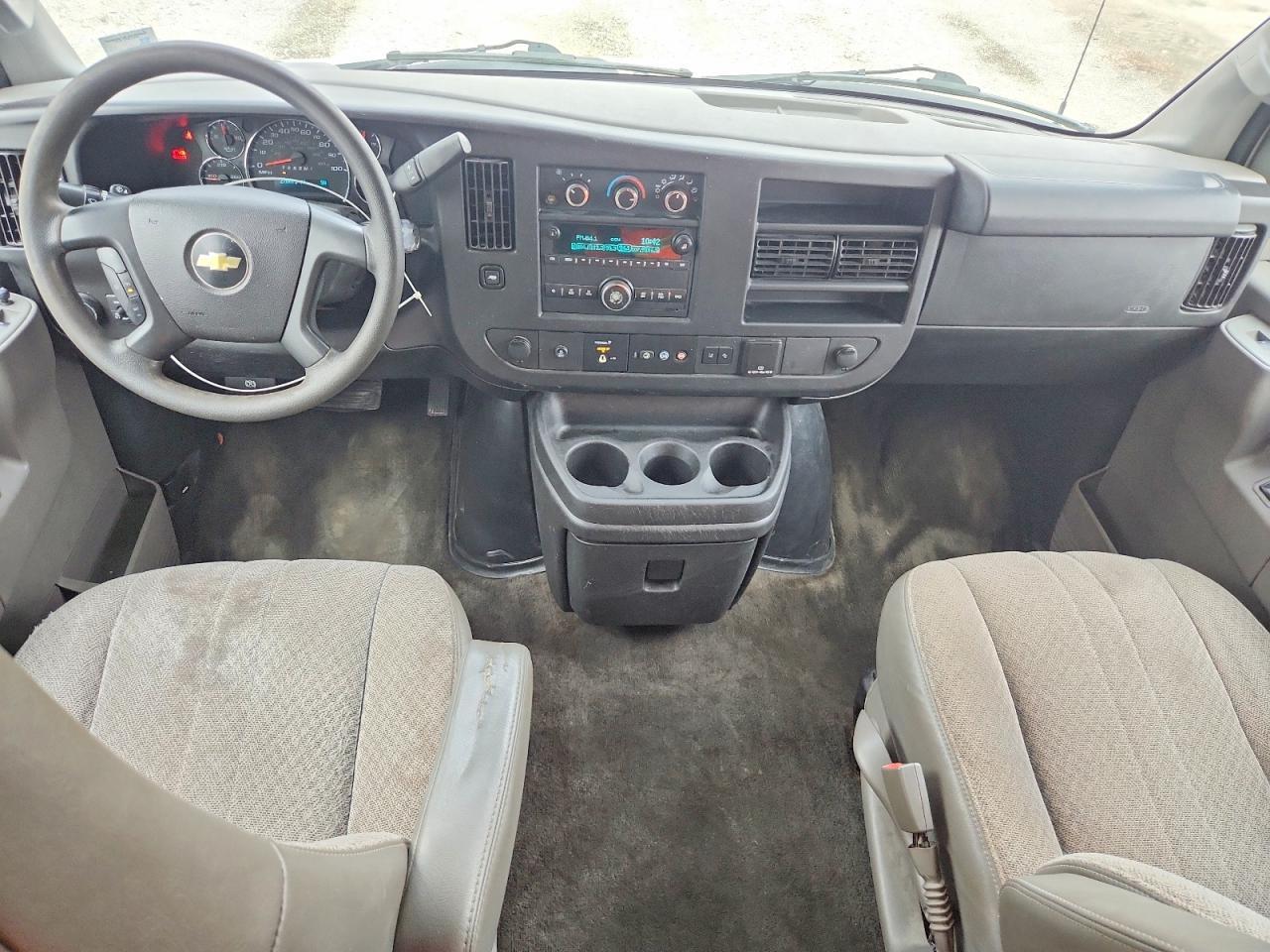2019 Chevrolet Express G3500 LT