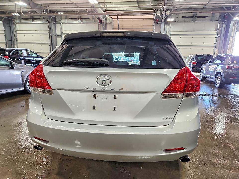2009 Toyota Venza awd V6