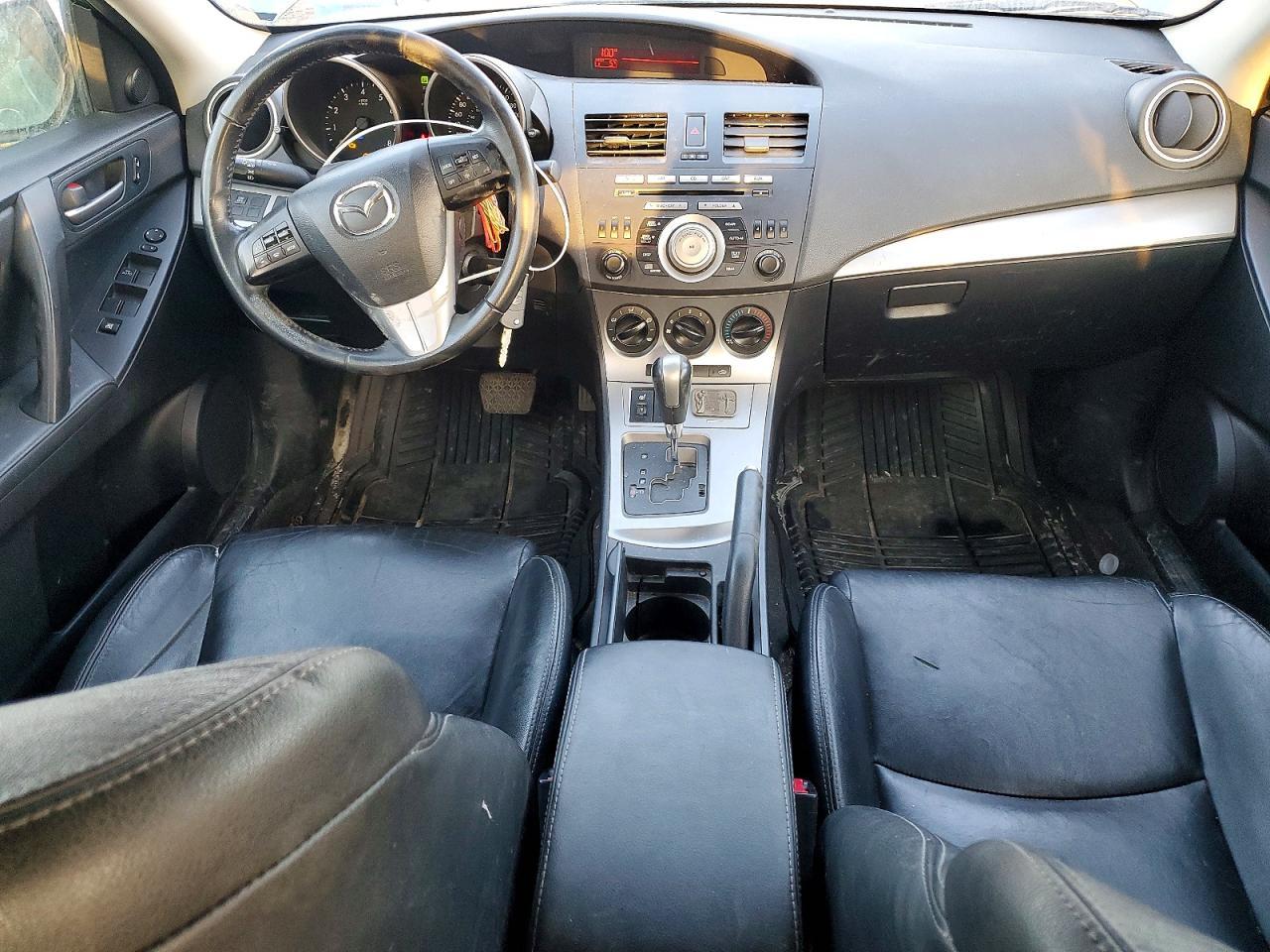 2011 Mazda 3 I