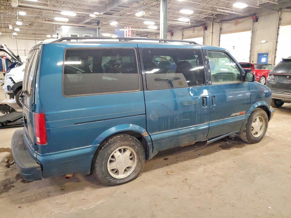 2000 Chevrolet Astro