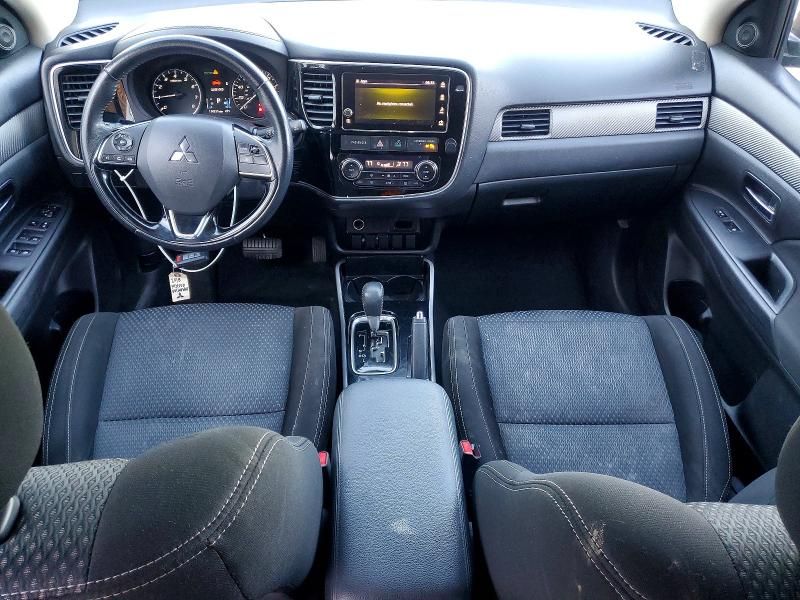 2018 Mitsubishi Outlander se