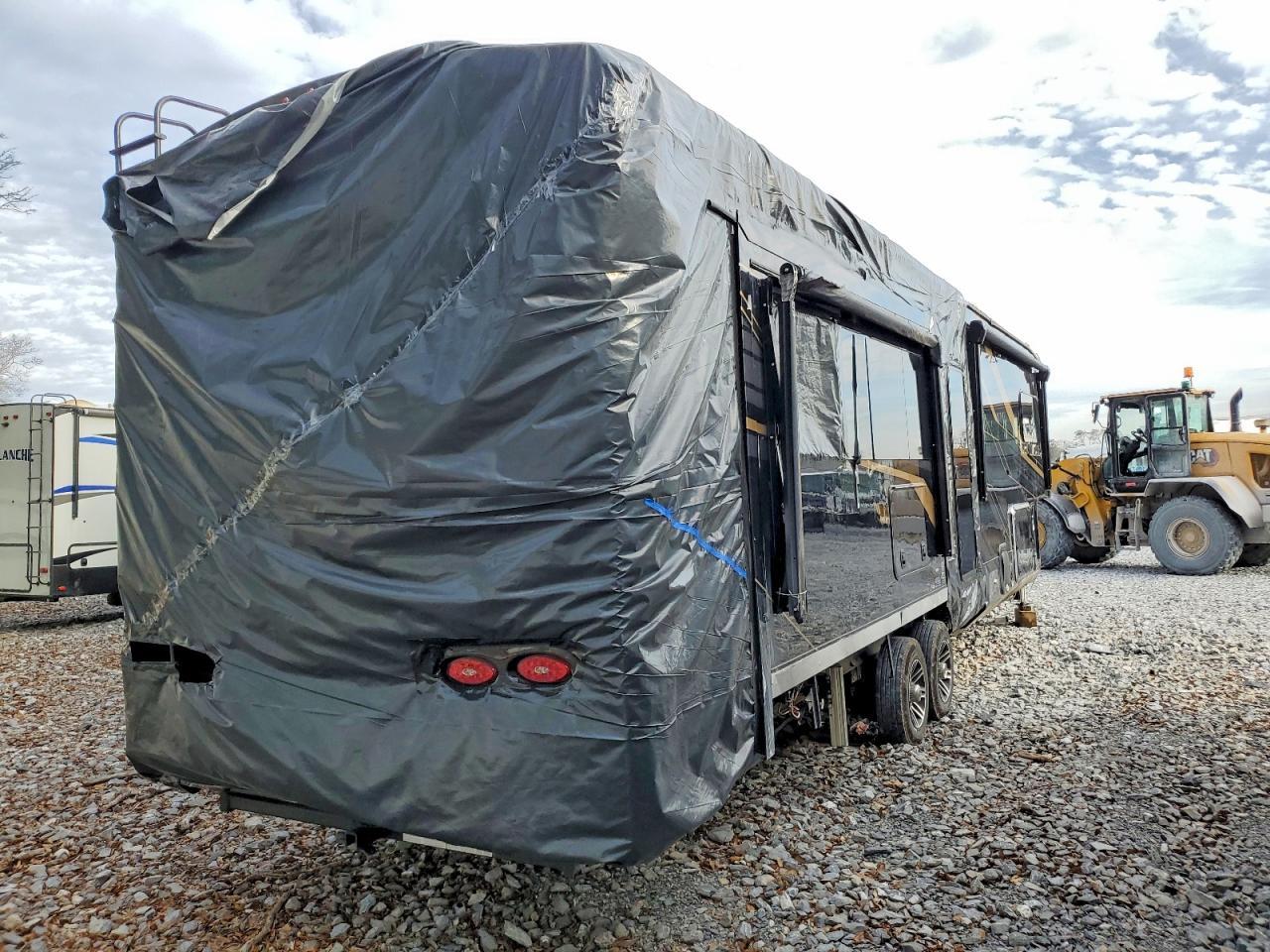2025 Jayco Pinnacle Camper