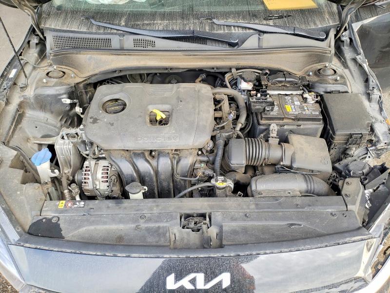 2023 KIA Forte lxs