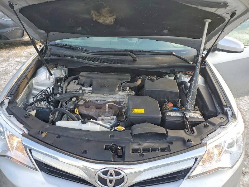 2013 Toyota Camry l