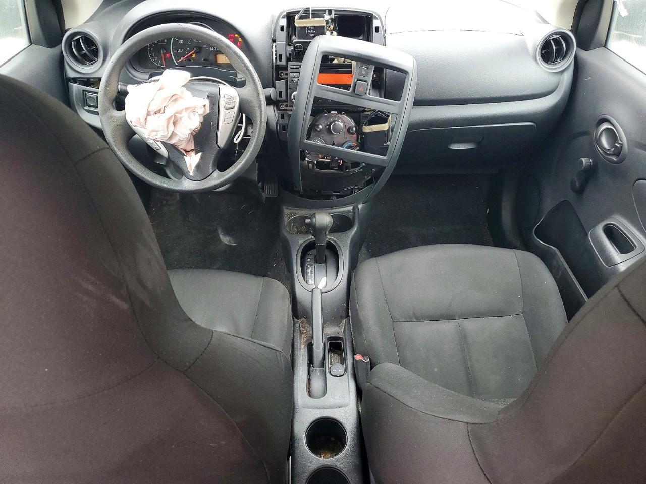 2016 Niss Versa