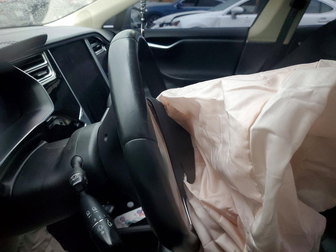 2014 Tesla Model s