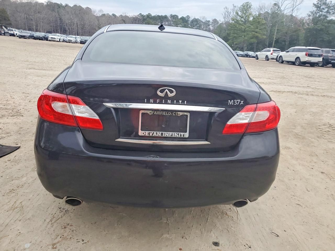 2011 Infiniti M37 x