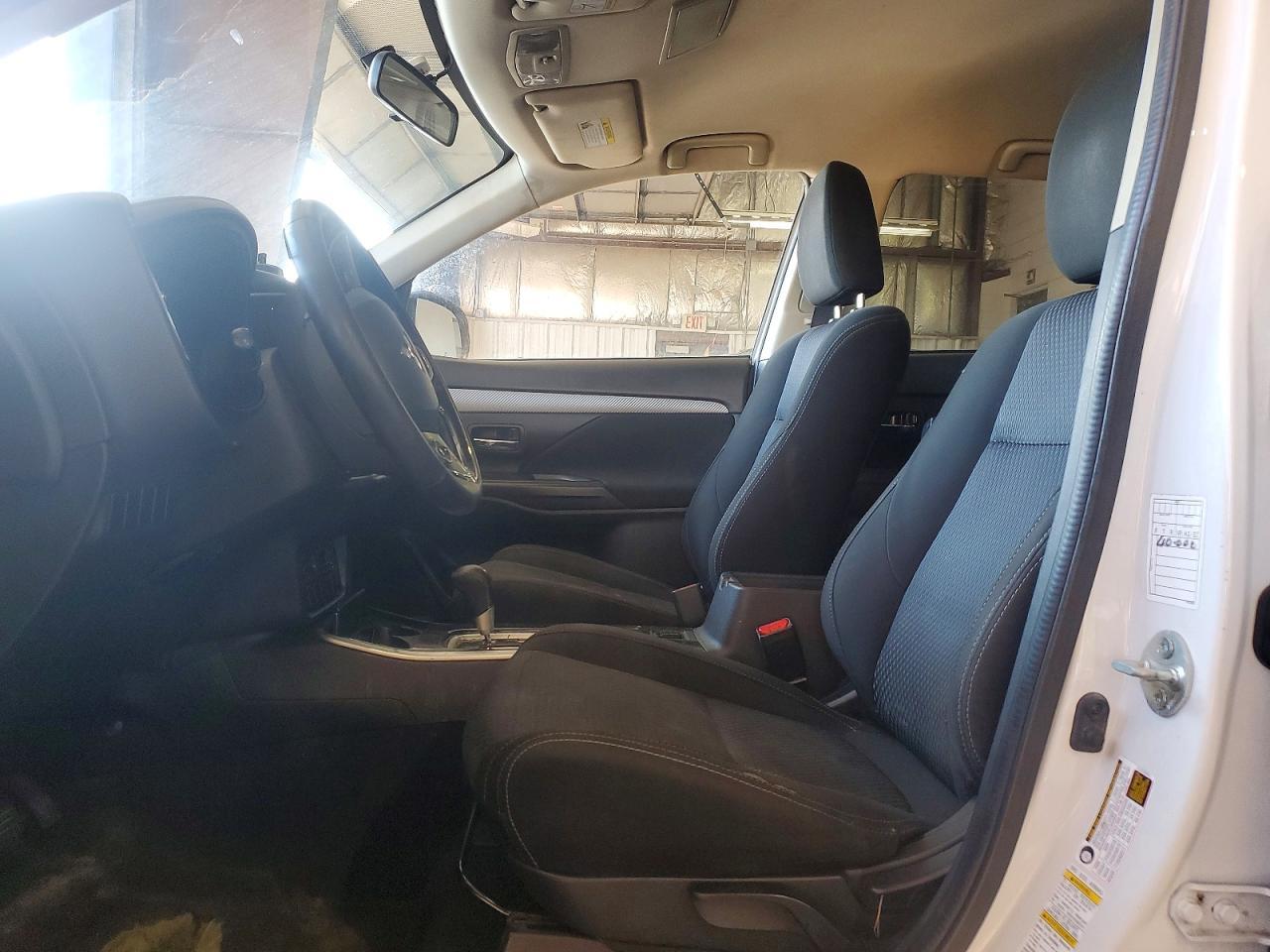 2018 Mitsubishi Outlander se