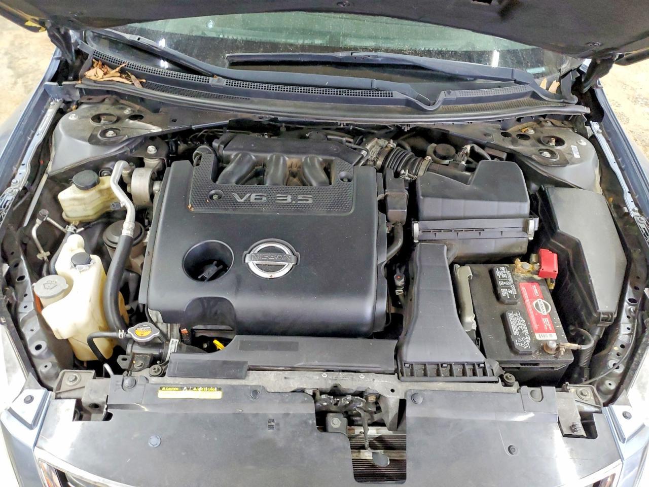 2011 Nissan Altima sr