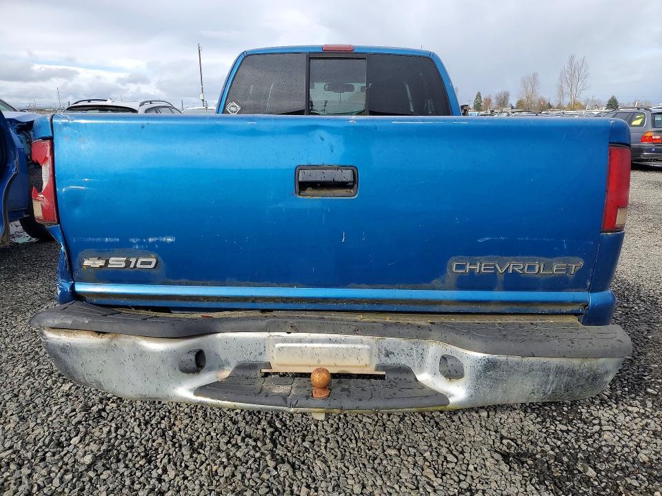 2000 Chevrolet S Truck S10